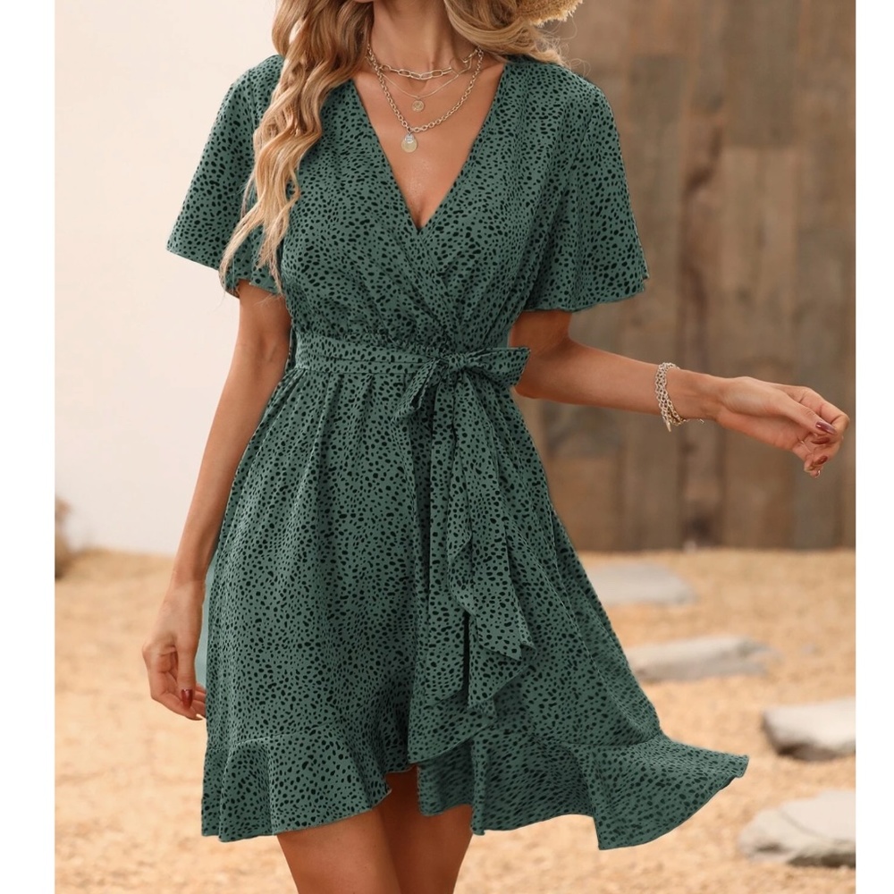 Leopard Print Butterfly Sleeve Belted Mini Dress - Picture 7 of 8